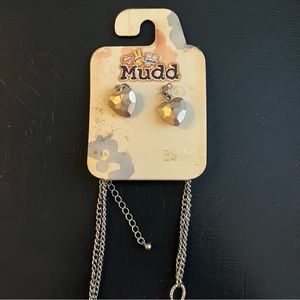 Vintage Mudd Necklace and Earring Set